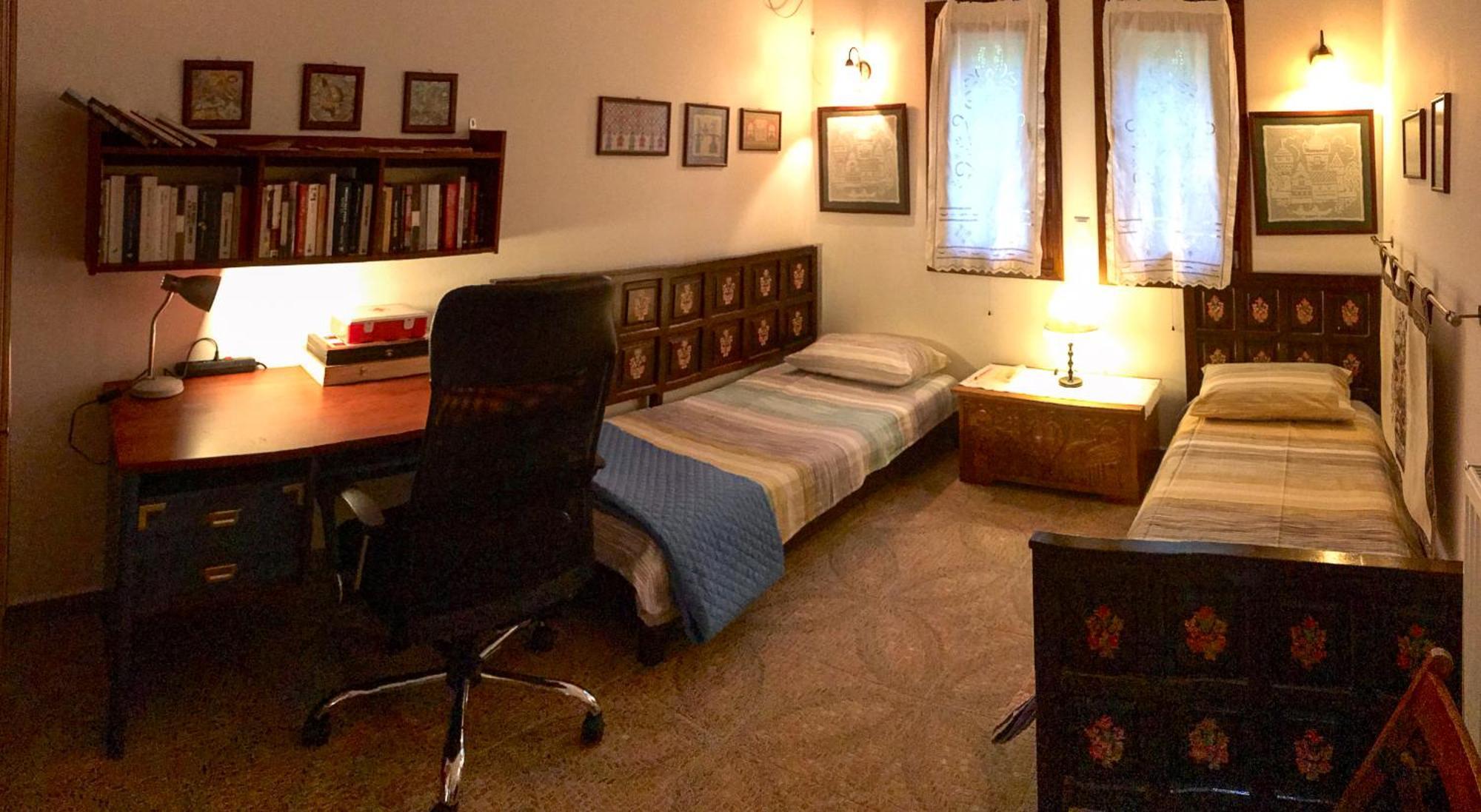 House Of The Rising Sun Villa โคเรฟตอน ภายนอก รูปภาพ